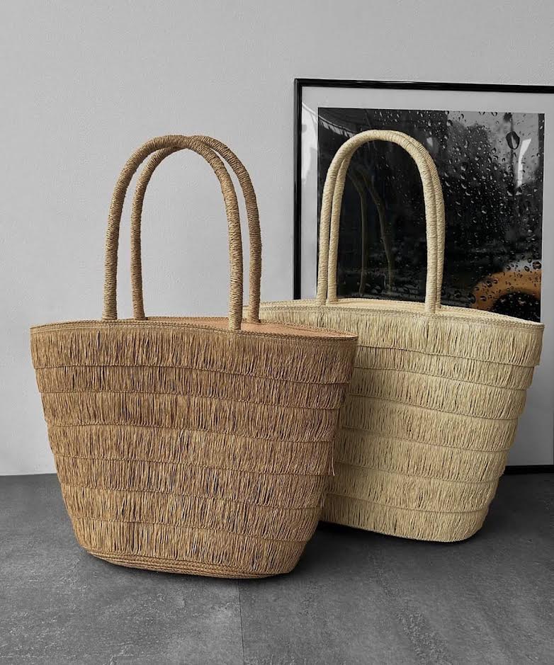 Fringe Straw Tote