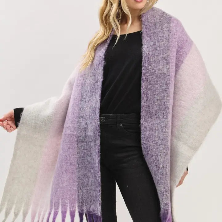 Chic Scarf With Fringe
