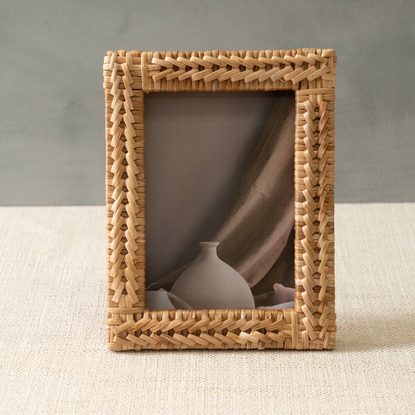 Modern Rattan Photo Frame