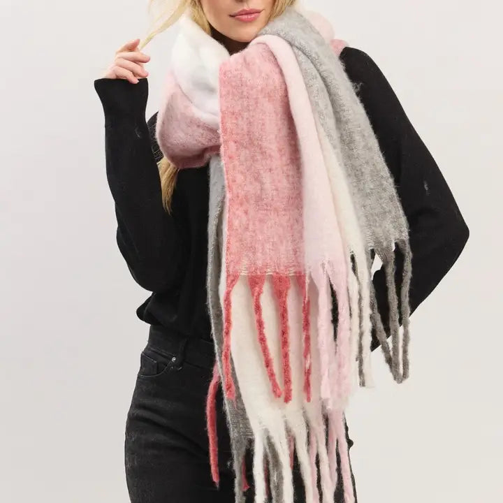 Chic Scarf With Fringe