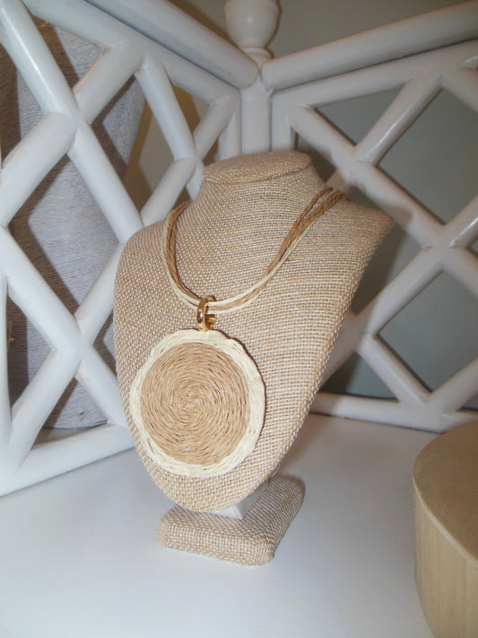 Circle Raffia Necklace