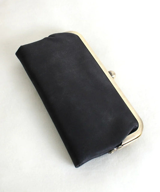 Pocket Lock Clutch